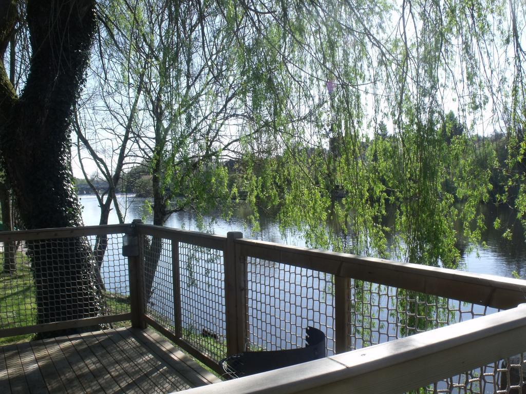 Camping Des Ribieres Confolens Dış mekan fotoğraf
