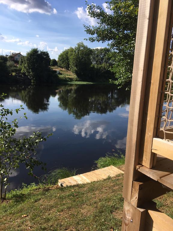 Camping Des Ribieres Confolens Dış mekan fotoğraf